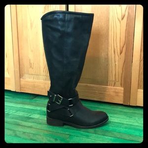 Black boots, wide calf, back zipper closure